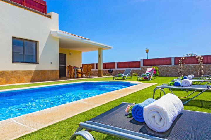 Chalet para 6 personas con terraza in Caleta de Fuste, Antigua