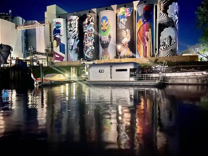 Bateau pour 2 personnes, avec vue et terrasse à Bois Le Duc - 2
