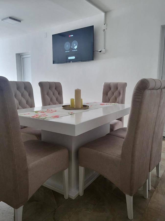 Maison de campagne pour 3 personnes, avec vue et terrasse, animaux acceptés à Kladovo - 4