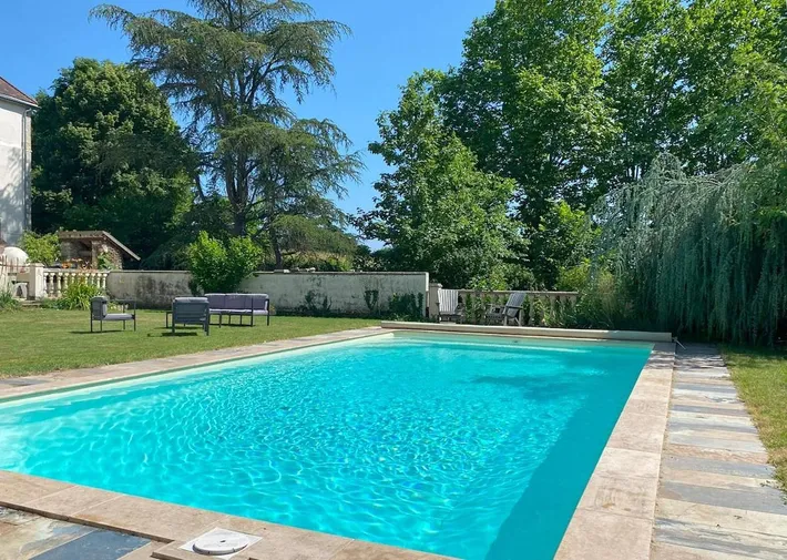 Ferienhaus für 10 Personen, mit Garten und Pool sowie Whirlpool - 1