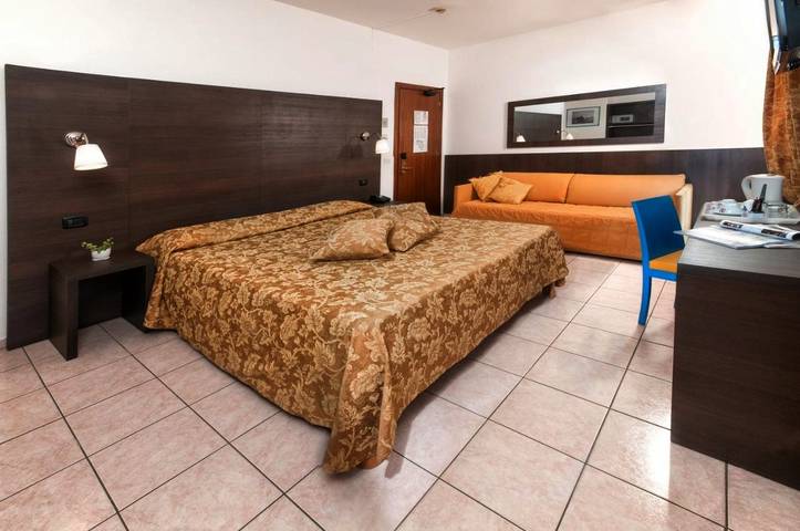 Hôtel pour 2 personnes, avec jardin à Portogruaro - 2