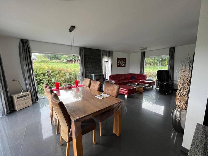 Ferienhaus für 6 Personen, mit Terrasse und Garten sowie Ausblick in Tavigny