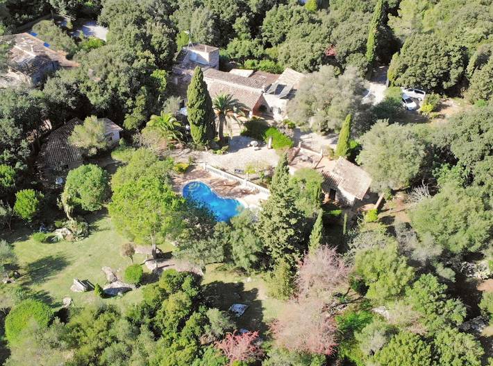 Finca für 10 Personen, mit Terrasse und Garten in Campanet - 4