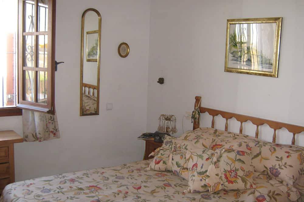 Casa rural en parque con piscina comunitaria in Villaricos, Cuevas del Almanzora