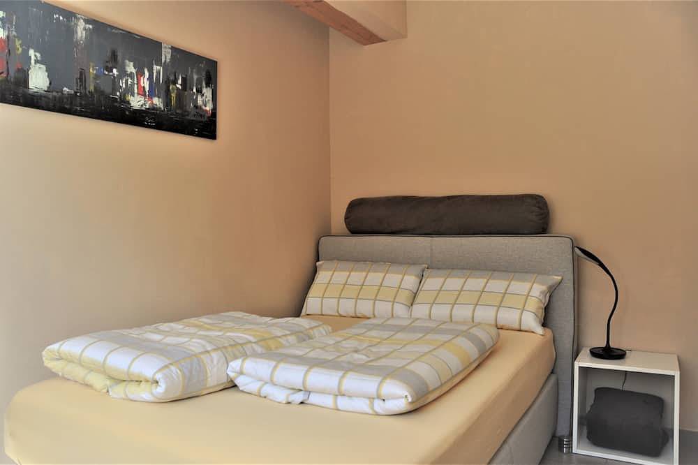 Vacation home/event location, 285 m² living area, 300 m² secluded outdoor area in Rieneck, Spessart-Mainland