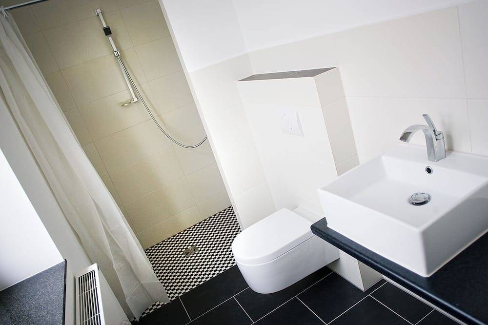 Ganze Wohnung, Maisonette Wohnung in Südstadtvilla in Wartburg, Eisenach