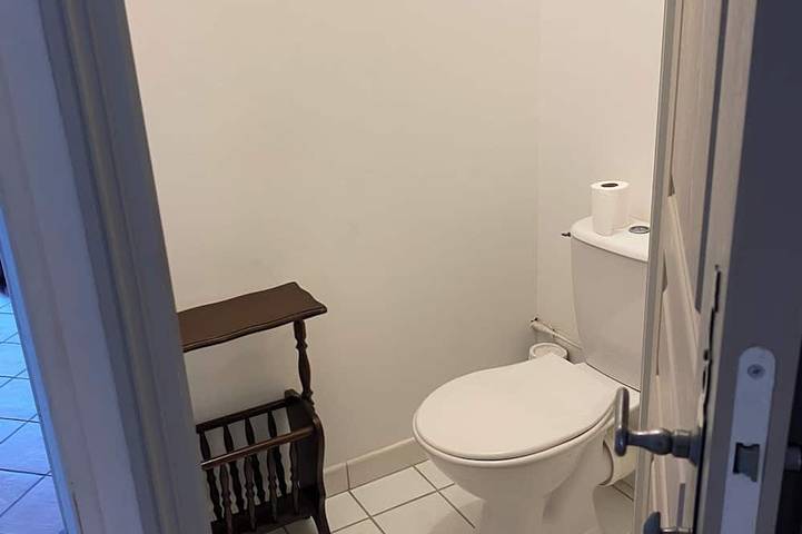 Ganze Wohnung, Grand 3P de Charme imm 18e Plein Centre Lisieux in Lisieux, Lisieux und Umgebung