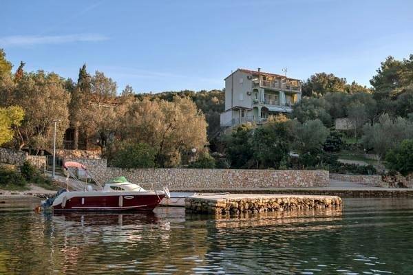 Gîte pour 2 personnes, avec balcon à Sali - 4