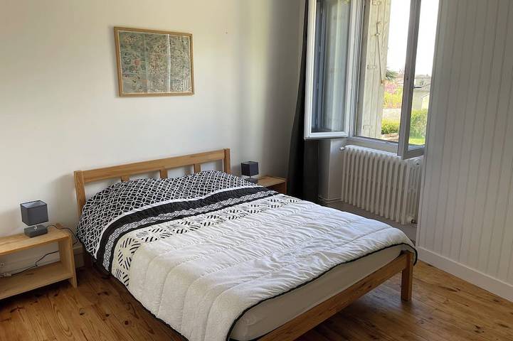 Location de vacances pour 13 personnes, animaux acceptés à Agonac - 4