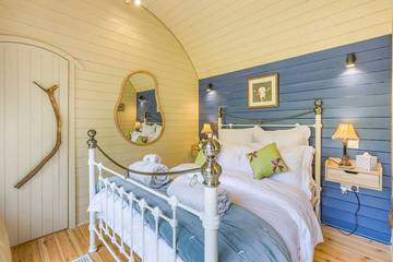 Glamping for 2 People in Hanley Castle, Worcestershire, Photo 3