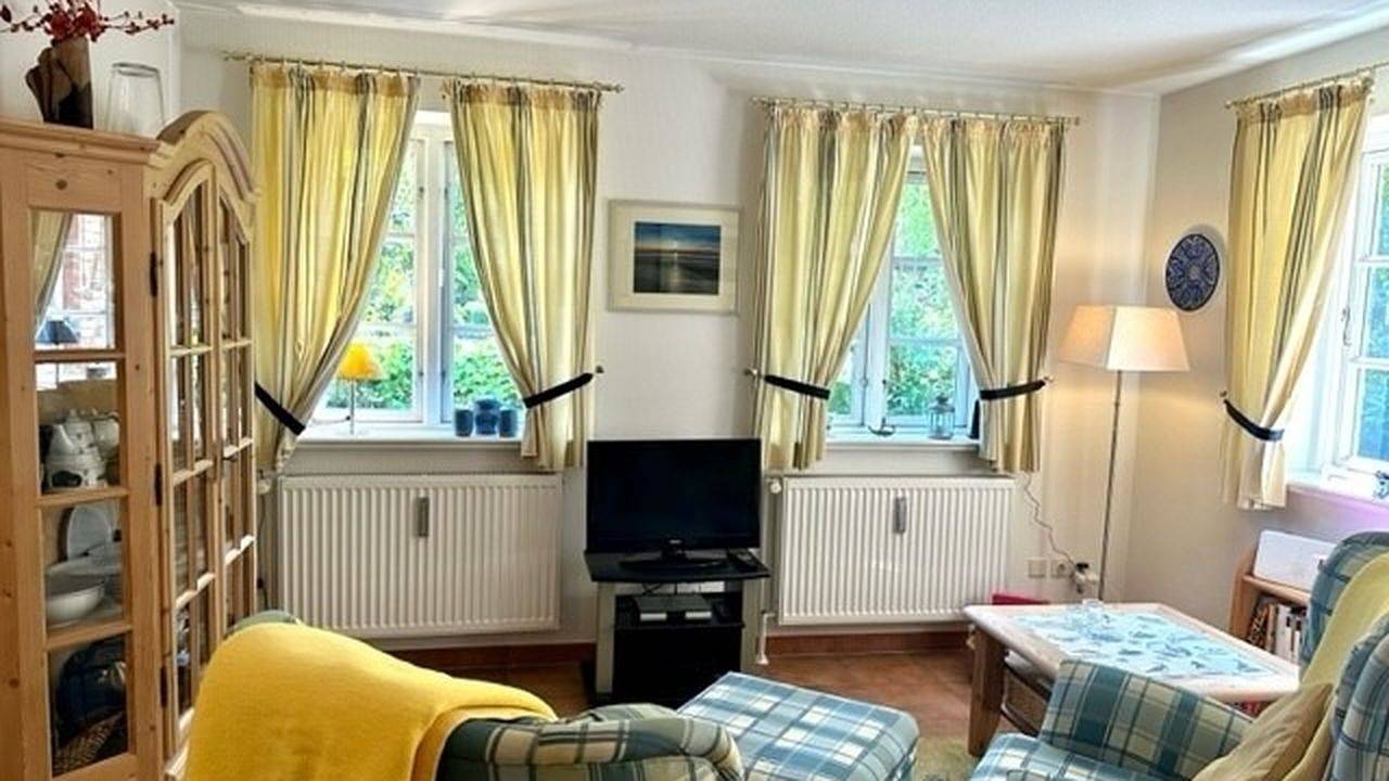 Ganze Ferienwohnung, Ferienwohnung für 2 Personen (42 m²) in Alkersum in Alkersum, Föhr