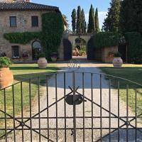 Ganze Ferienwohnung, Wunderschöne Wohnung in Chiusi mit Gemeinschaftspool mit Panoramablick in Chiusi, Chianti