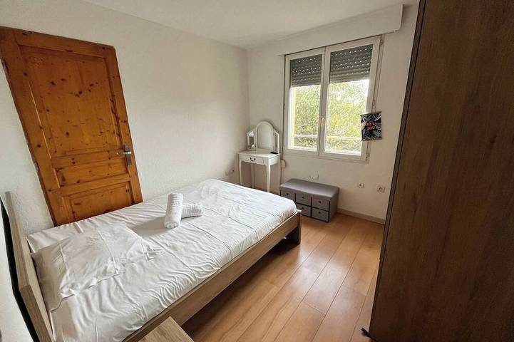 Location de vacances pour 6 personnes, avec jardin et balcon à Montrabé - 2