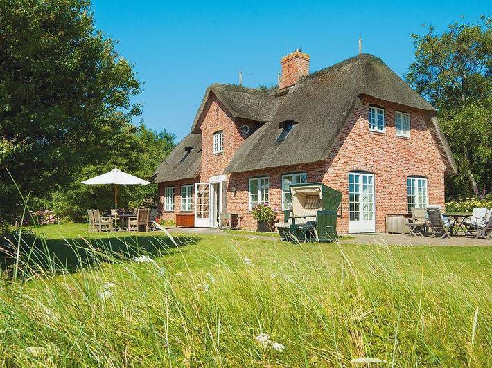 Villa für 5 Personen, mit Terrasse und Garten sowie Sauna