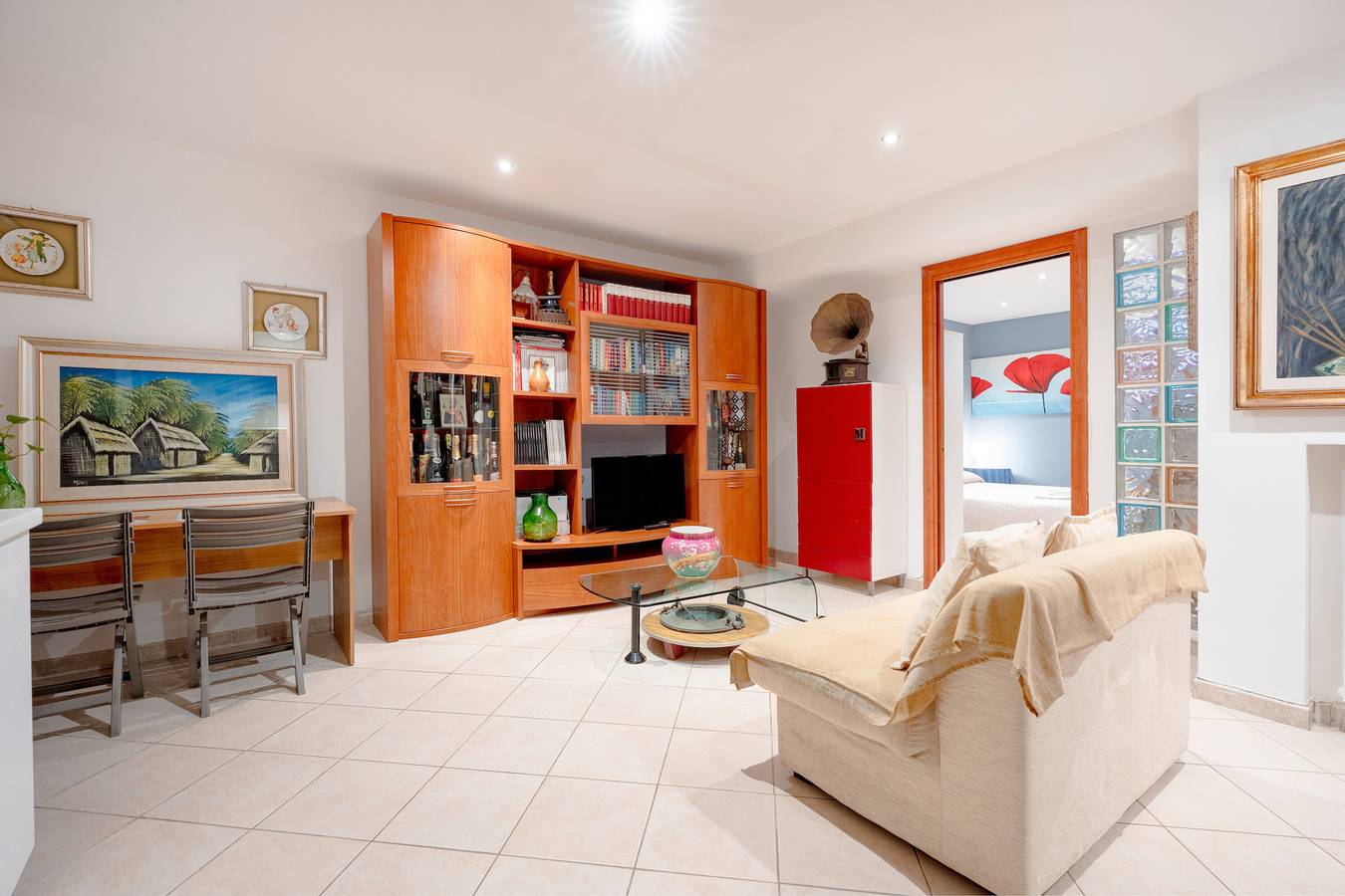 Appartamento intero, Appartamento 'Dj Center Class' con Wi-Fi in Bari, Provincia di Bari