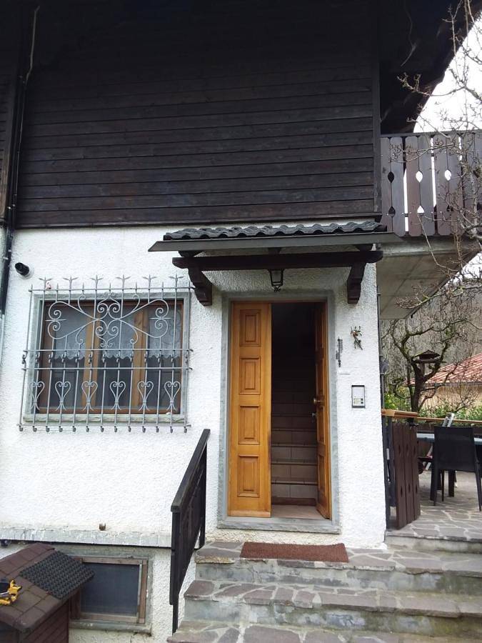 Gîte pour 6 personnes, avec Balcon et Terrasse ainsi que Jardin et Vue dans Province de Modène - 2