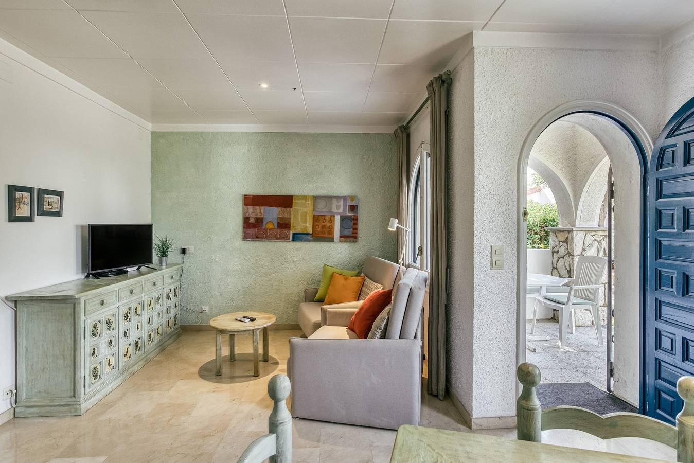 Maison de vacances 'Art-apartamentos Revilla Tacke F' avec terrasse privée, jardin partagé et Wi-Fi. in Empuriabrava, Haut-Ampurdan