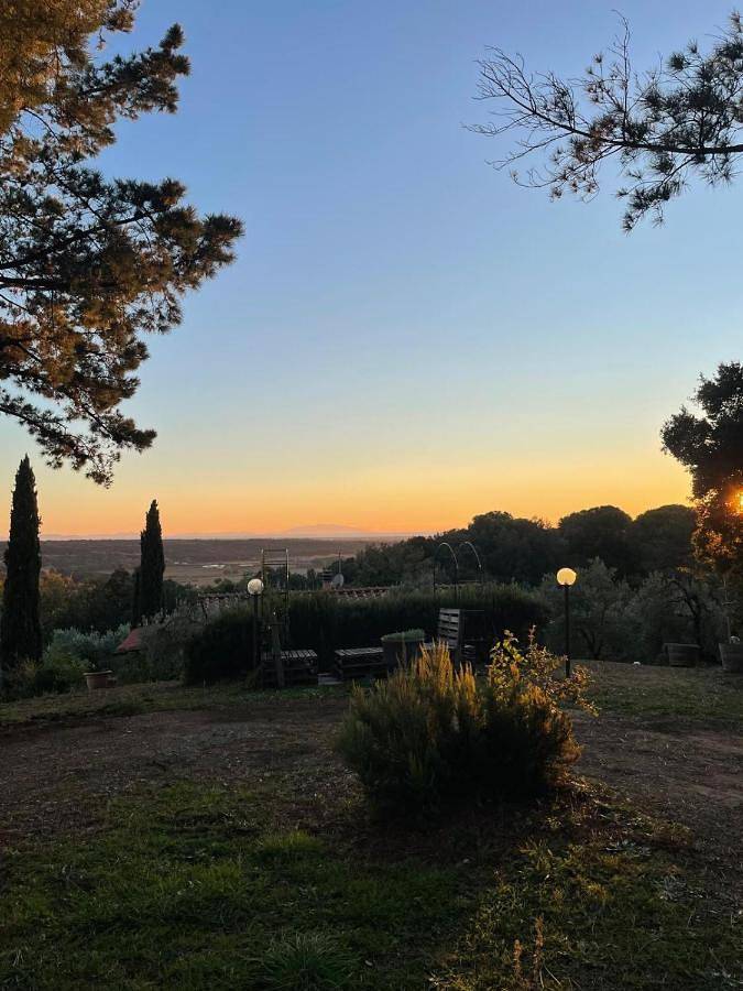 Casa Belvedere -tranquillità tra bosco e ulivi- in Riparbella, Etruskische Küste