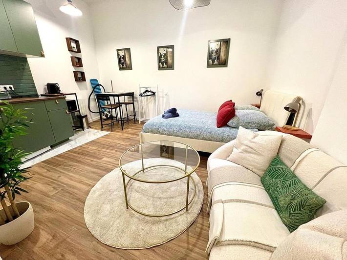 Gîte pour 2 personnes, avec vue dans Basilique De Sainte Marie Majeure La Major Marseille - 4