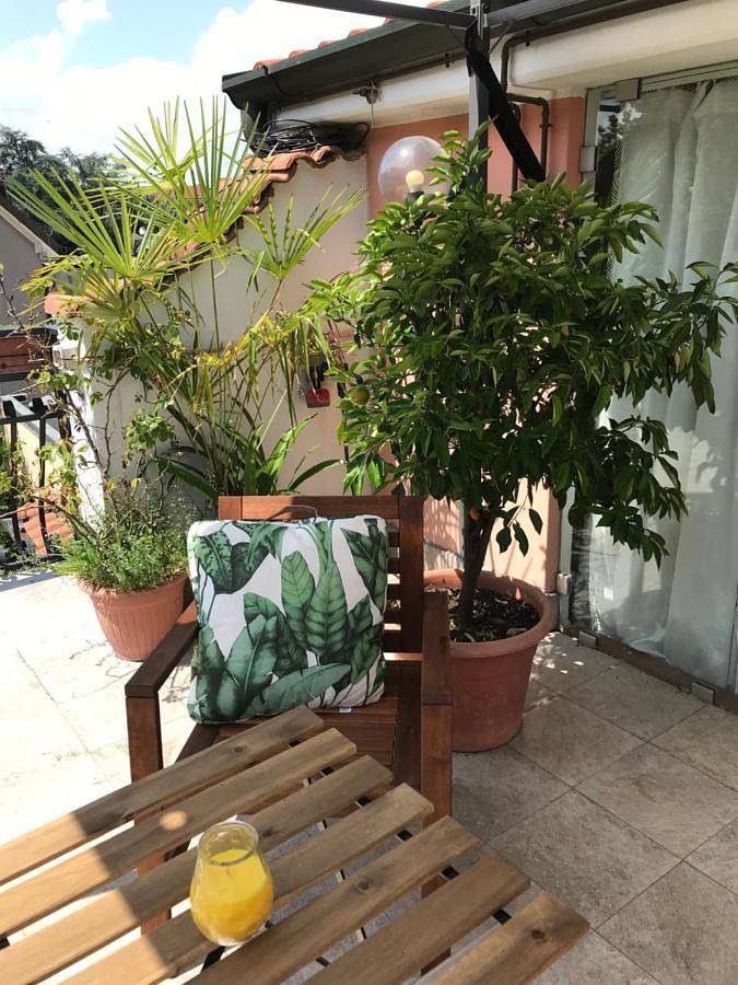 Appartamento con 3 camere 3 bagni e posto auto Libri e Giardini in Pero, Mailand Provinz