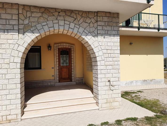 Location de vacances pour 6 personnes, avec jacuzzi et jardin à Cupello - 3