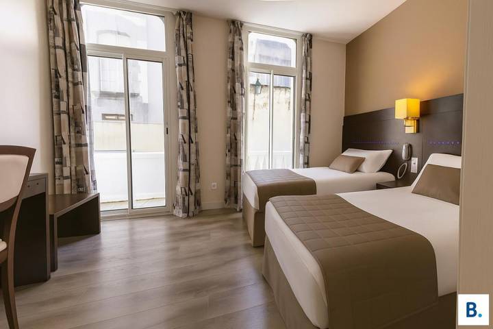 Hôtel pour 2 personnes, avec jardin dans Grotte de Massabielle - 3