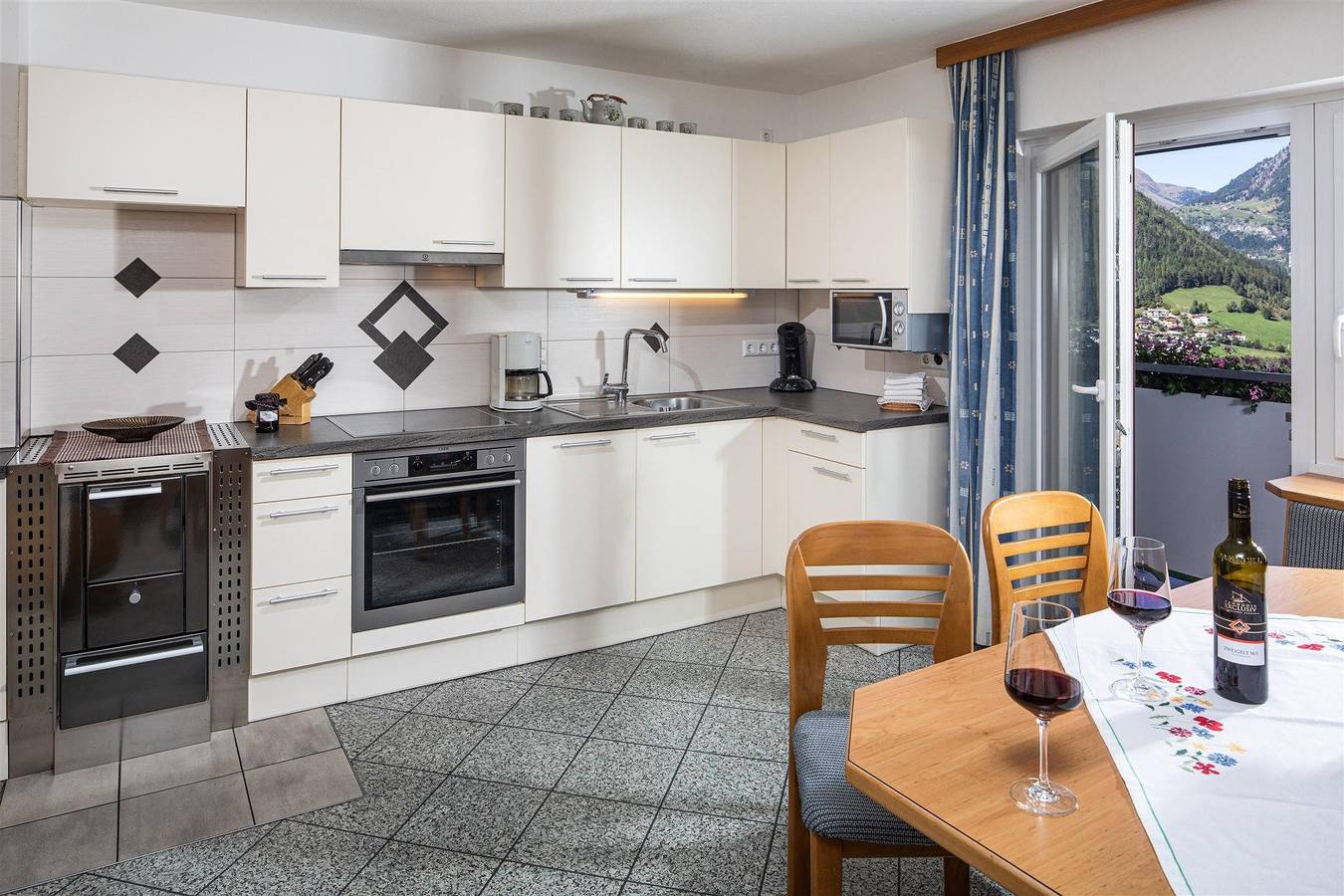 Ganze Ferienwohnung, Ferienhaus/4 Schlafr./Dusche,Wc in Matrei in Osttirol, Bezirk Lienz
