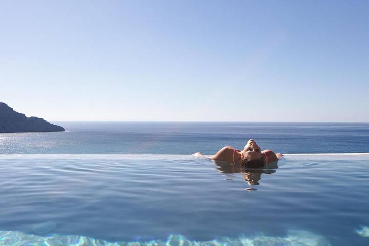 Ferienhaus für 14 Personen, mit Balkon und Ausblick sowie Pool in Plakias