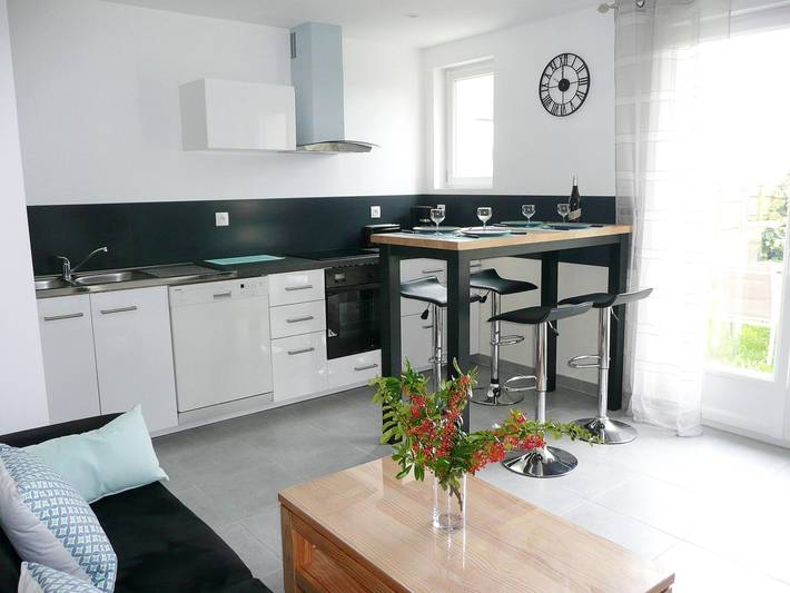 Location de vacances pour 2 personnes, avec jardin, adapté aux familles dans Plage De Kervenni Plouguerneau