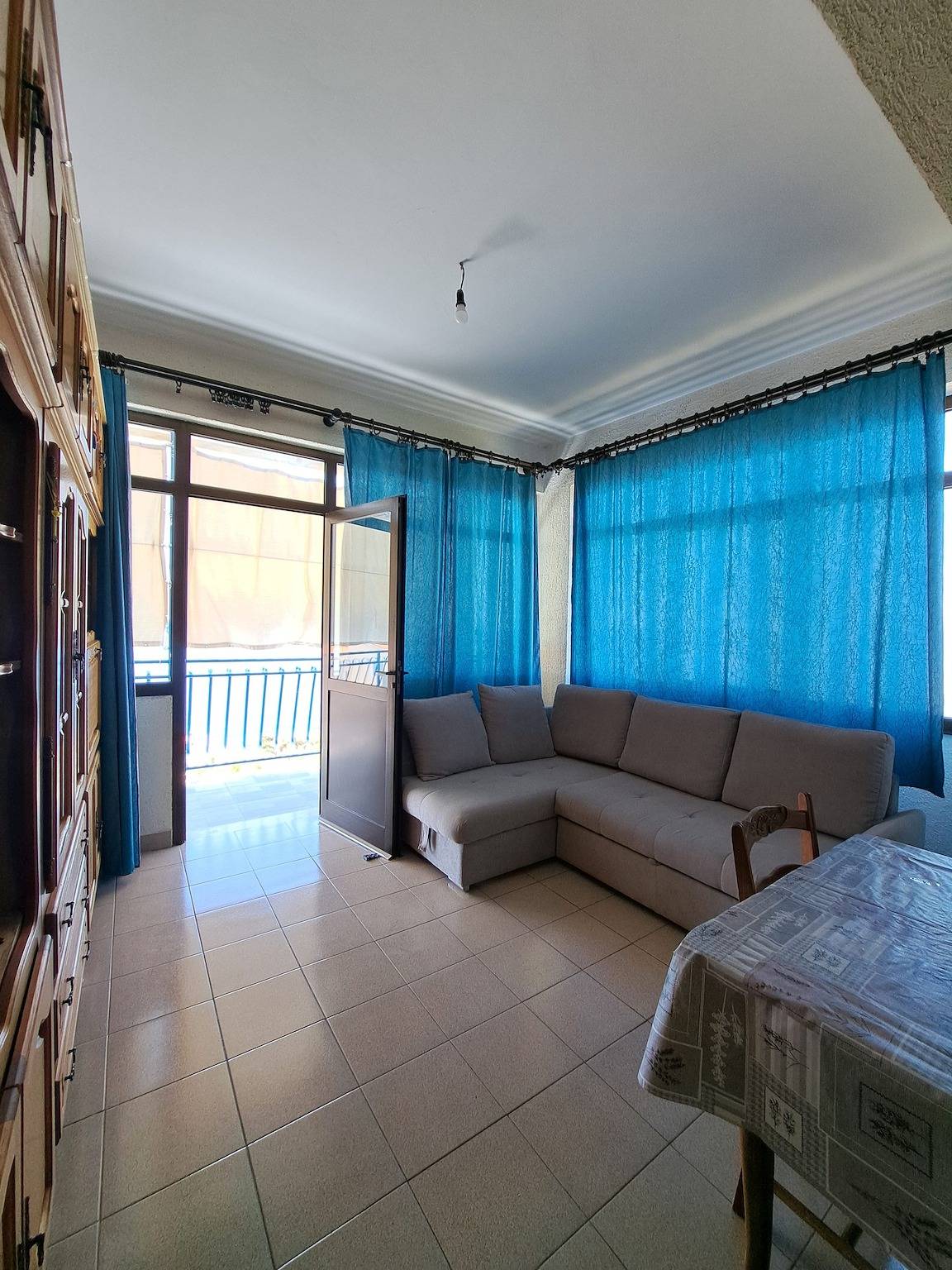 Ganze Wohnung, 3-Zimmer-Ferienwohnung mit Balkon und Meerblick Bilo, Primosten A-4662-a in Primosten, Šibenik-Knin