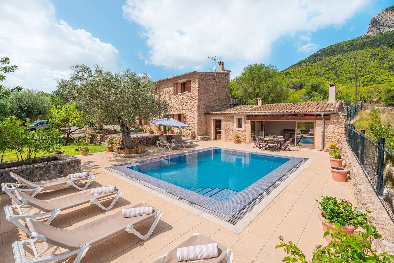 Sa Sort Alaró – Encantadora casa con piscina y vistas a la montaña in Alaró, Interior de Mallorca