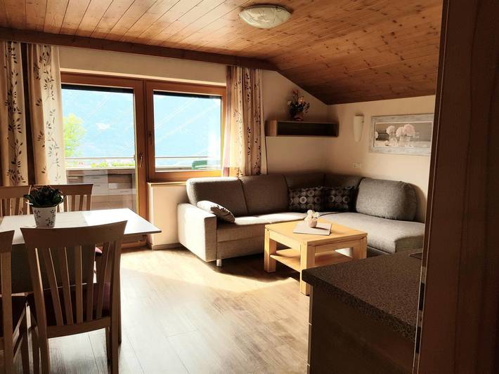 Ferienwohnung für 4 Personen, mit Ausblick und Garten, kinderfreundlich in Osttirol - 3