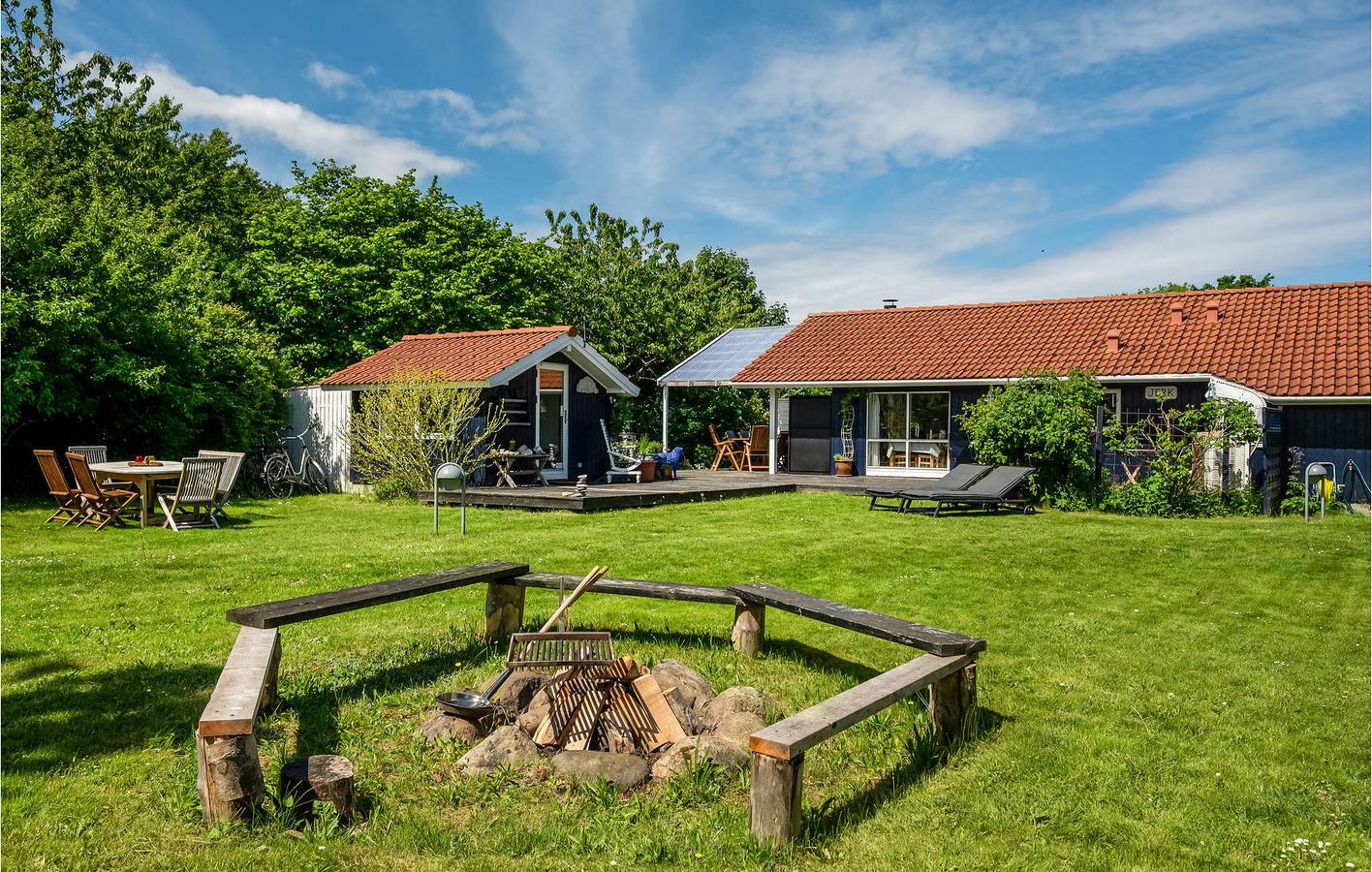 Ferienhaus für 8 Personen mit Terrasse in Munkerup, Dronningmølle