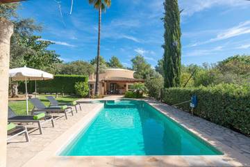 Villa in Pollença Stadt, Pollença für 4 