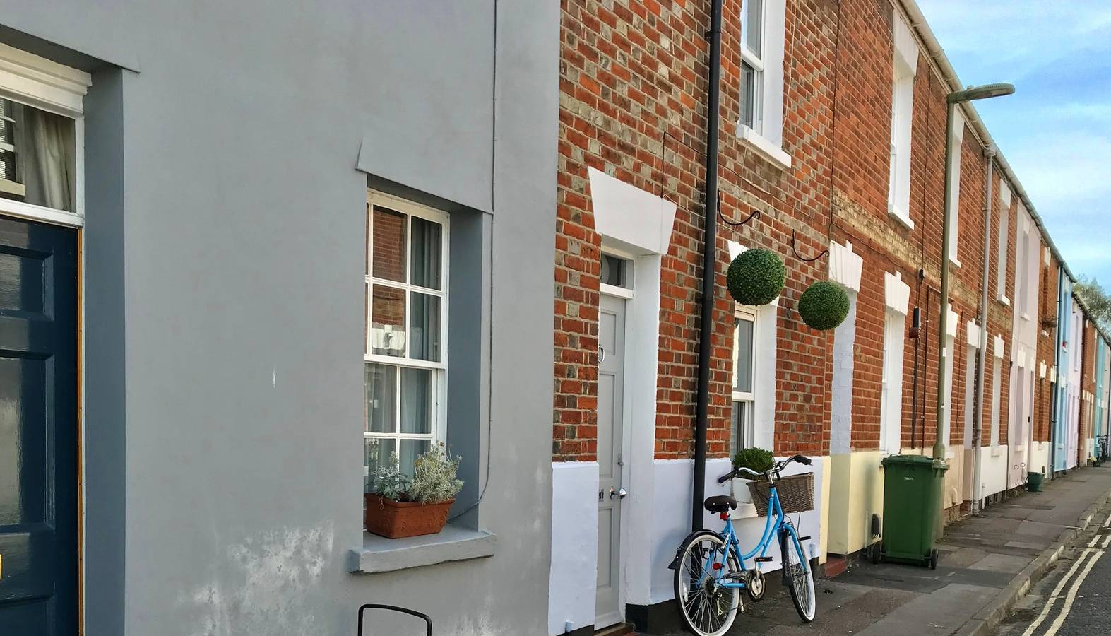 3-Bed Cosy Bookbinder House in Jericho Oxford in Oxford, Oxfordshire