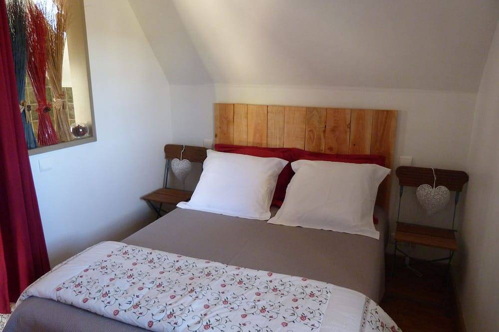 Charming Höhlenhaus in der Nähe von Sarlat in Vitrac, Périgord Noir