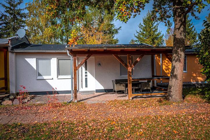 Bungalow für 4 Personen, mit Garten, mit Haustier in Zeulenroda-Triebes