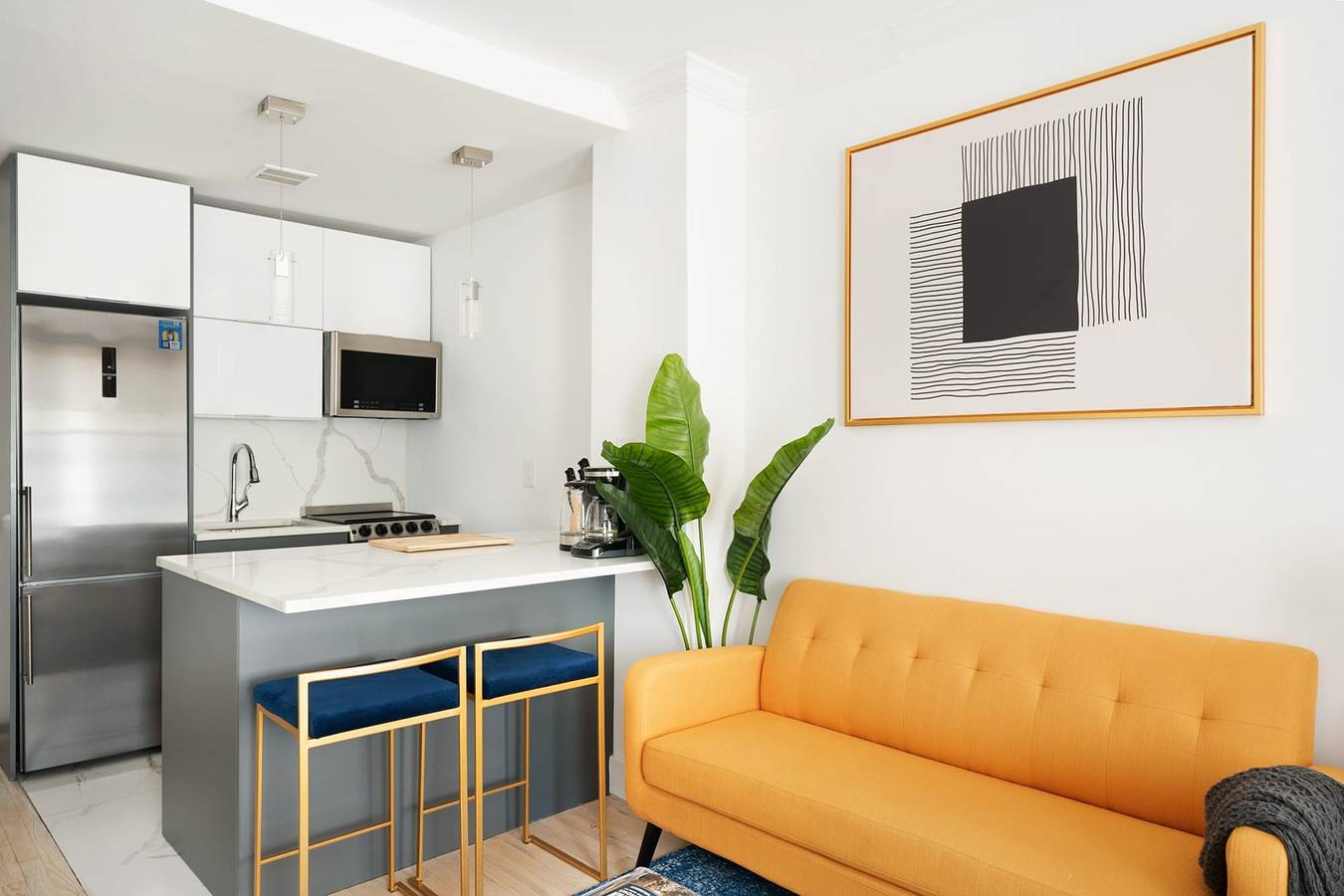 Entire apartment, 1597-7 Luxury Upper East Studio W D in unit in Manhattan, New York City