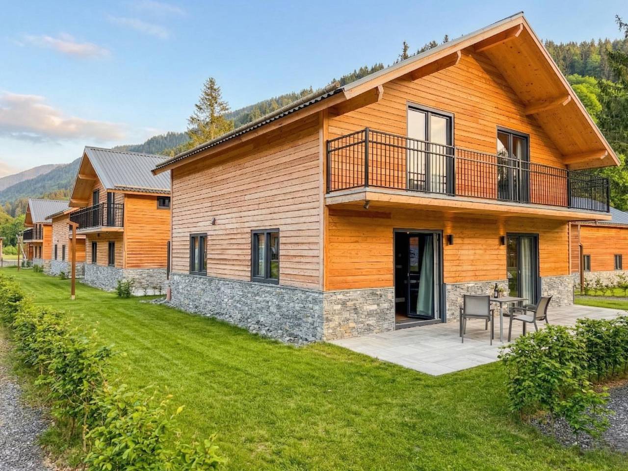 Luxus-Chalet mit Wellness und Alpenblick in Afritz am See, Villach-Land