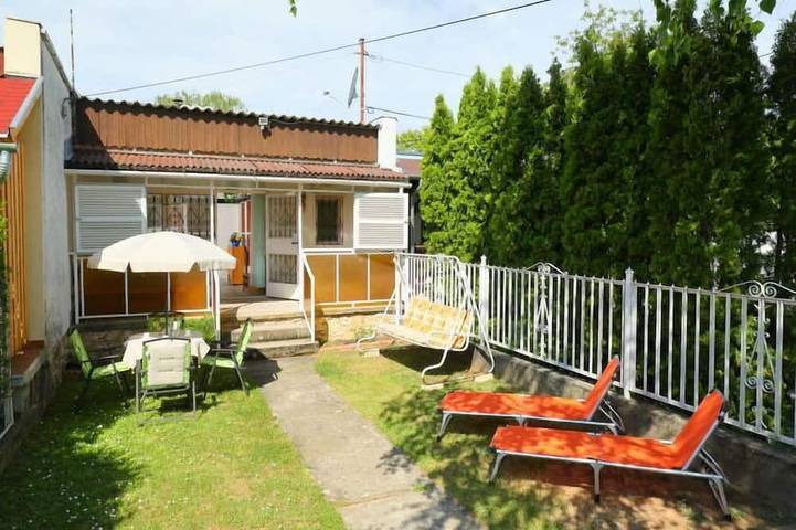 Ferienhaus für 4 Personen, mit Garten in Balatonakali