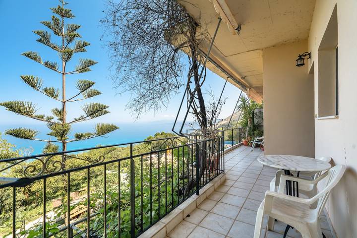 Studio für 3 Personen, mit Balkon