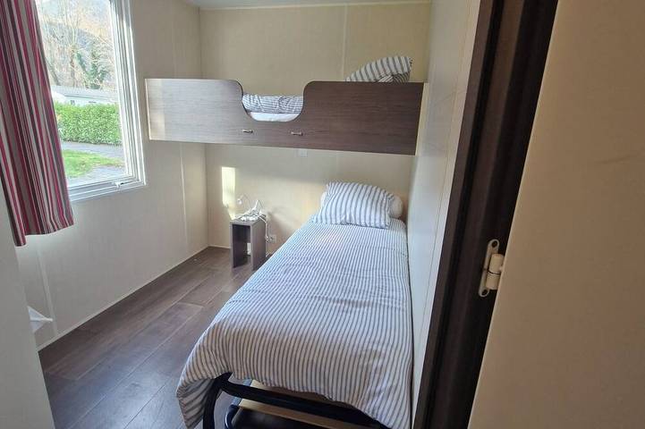 Fully-equipped mobile home for 5 people in Laruns, Ossau valley at the foot of the Pyrenees in Laruns, Béarn