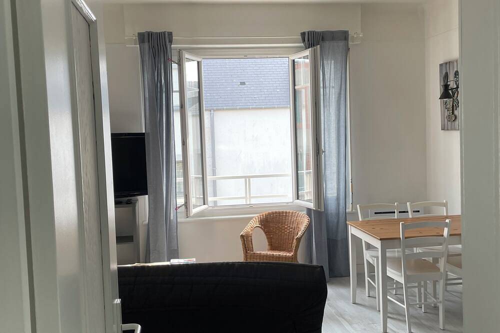 Appartement entier, L'escale, appartement au cœur de Granville in Granville, Côte de la Déroute