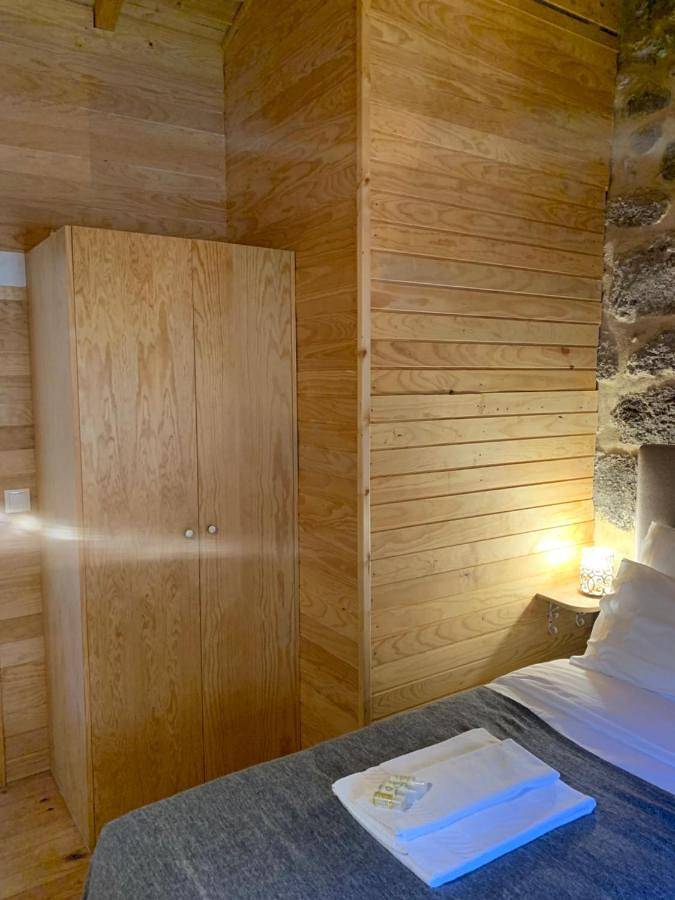 Casa rural para 6 personas, con vistas al lago y piscina además de jardín y vistas, Se admiten mascotas en Arcos de Valdevez - 4