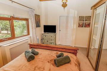 Log Cabin for 4 People in Tattershall, Lincolnshire, Photo 3