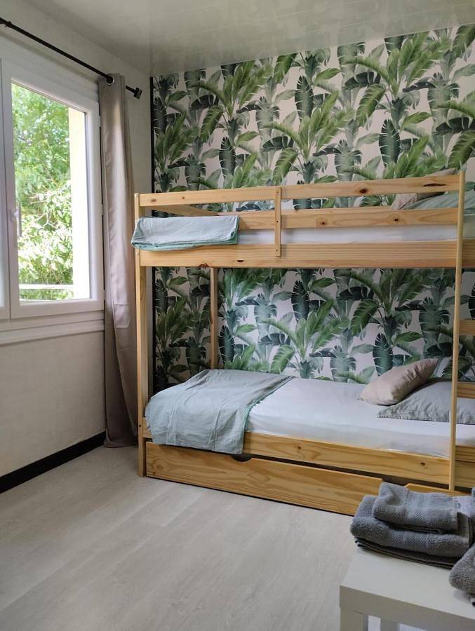 Location de vacances pour 10 personnes, avec terrasse et vue à Meyrueis - 2