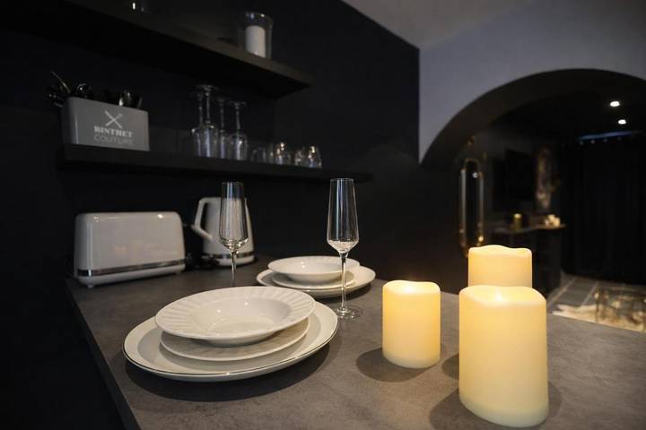 Location de vacances pour 2 personnes, avec jacuzzi et terrasse à Épône - 3