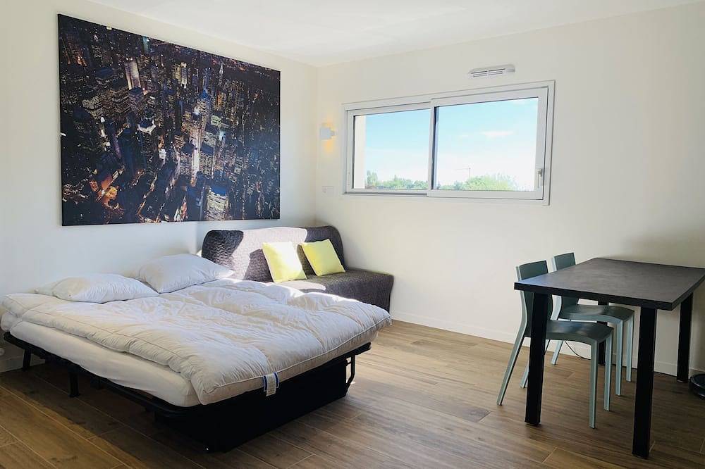 Appartement entier, Studio 26m2 de 2018 Rennes/St-Malo/Mont-St-Michel in Cesson-Sévigné, Région de Rennes