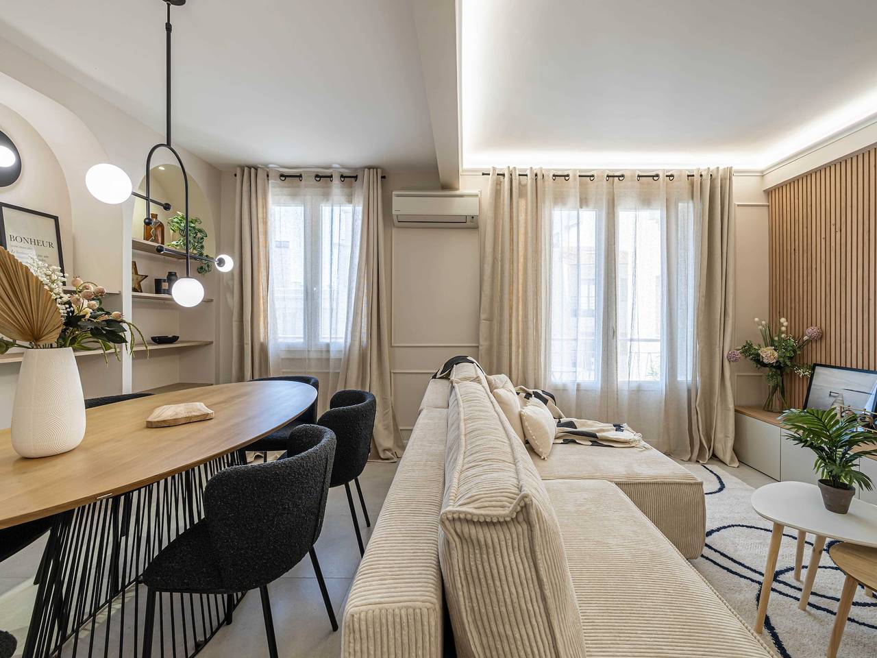 Appartement entier, Bel appartement haussmannien - Balcon Sud in Cannes, Côte méditerranéenne (France)