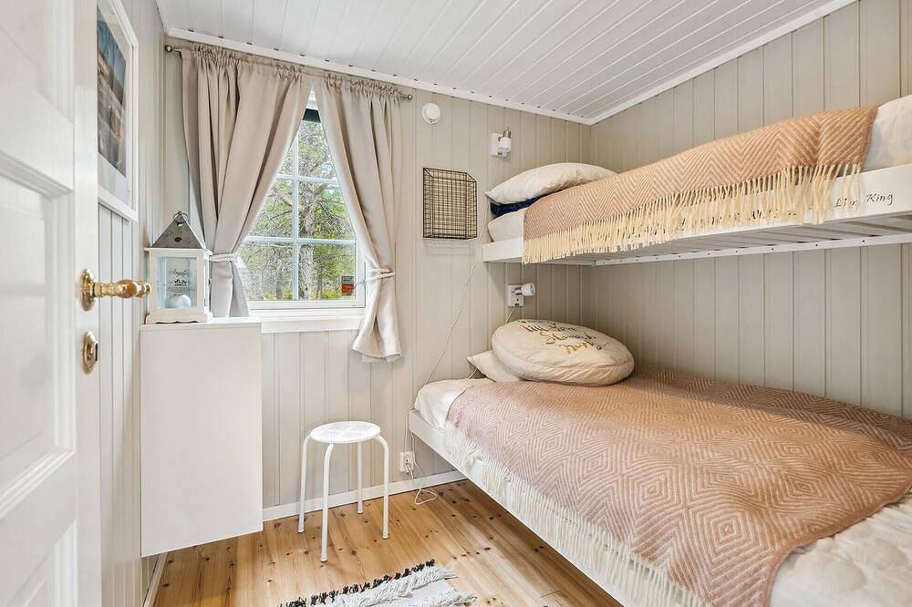 Schönes Haus mit 4 Schlafzimmern in. in Lødingen